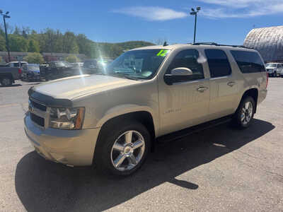 2012 Chevrolet Suburban, $7990. Photo 3