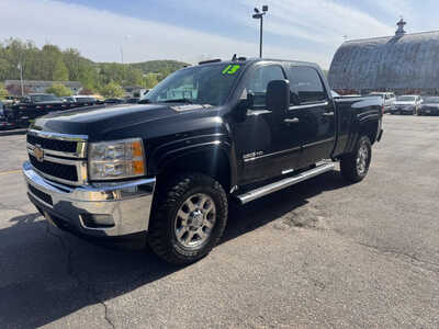 2013 Chevrolet 2500 Crew Cab, $26990. Photo 3