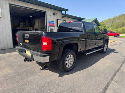 2013 Chevrolet 2500 Crew Cab, $26990. Photo 7