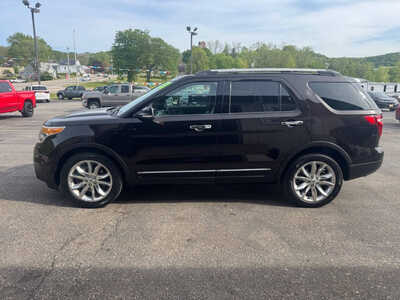 2013 Ford Explorer, $5990. Photo 4