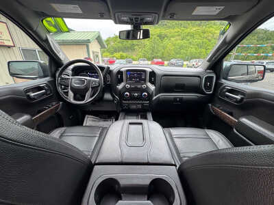 2019 GMC 1500 Crew Cab, $31990. Photo 12