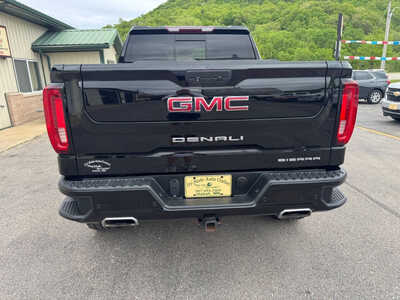 2019 GMC 1500 Crew Cab, $31990. Photo 7