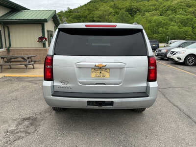 2018 Chevrolet Tahoe, $23990. Photo 5