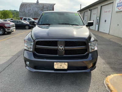 2017 RAM 1500 Crew Cab, $18990. Photo 10