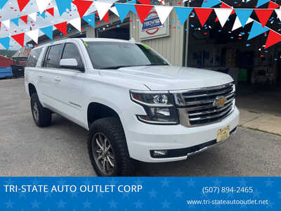 2017 Chevrolet Suburban, $22990. Photo 1