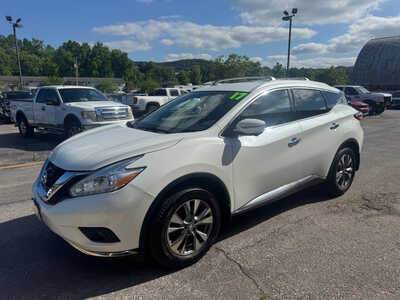 2017 Nissan Murano, $15990. Photo 4