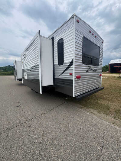 2017 Crossroads Rv Zinger, $16990. Photo 3