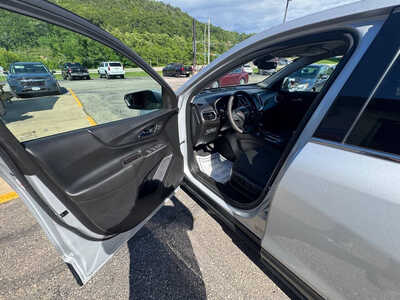 2020 Chevrolet Equinox, $15990. Photo 10
