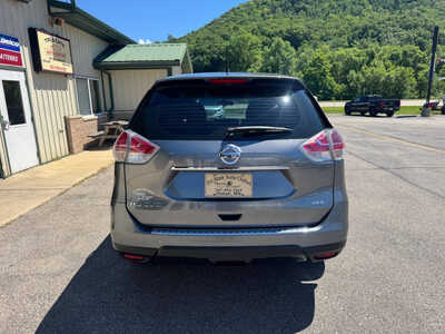 2016 Nissan Rogue, $12990. Photo 7