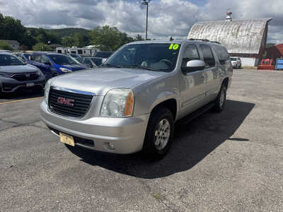 2010 GMC Yukon XL, $6990. Photo 3