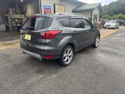 2019 Ford Escape, $12990. Photo 7