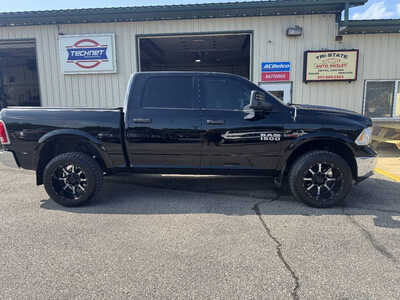 2014 RAM 1500 Crew Cab, $1. Photo 8