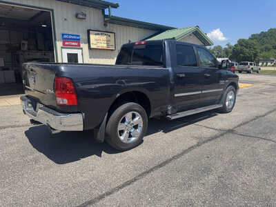 2014 RAM 1500, $11175. Photo 8