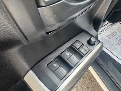 2022 Toyota Tacoma, $28175. Photo 11