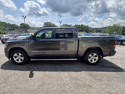 2019 RAM 1500 Crew Cab, $26175. Photo 4