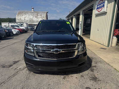 2018 Chevrolet Tahoe, $23175. Photo 3