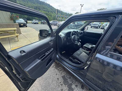 2014 Jeep Patriot, $6990. Photo 9