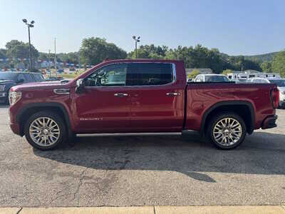 2019 GMC 1500 Crew Cab, $39175. Photo 5