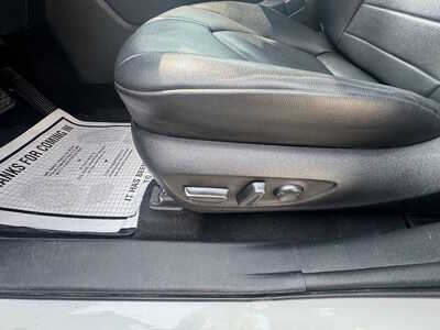 2021 Toyota Highlander, $28175. Photo 11