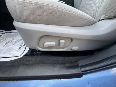 2015 Subaru Forester, $12175. Photo 12