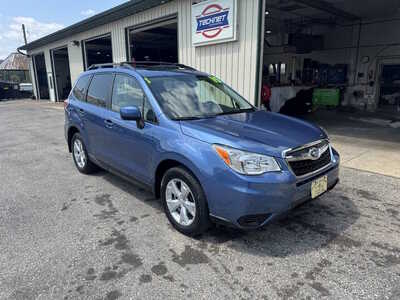 2015 Subaru Forester, $12175. Photo 1