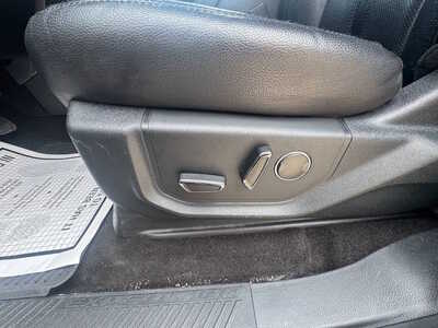 2020 Ford Expedition Max, $27175. Photo 10