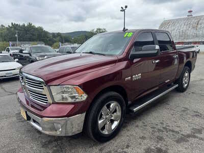 2018 RAM 1500, $19175. Photo 3