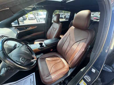 2018 Lincoln MKX, $14175. Photo 11