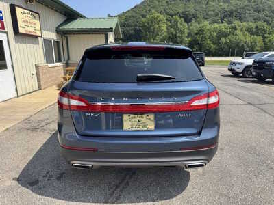 2018 Lincoln MKX, $14175. Photo 6