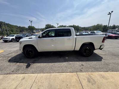 2019 RAM 1500 Crew Cab, $28175. Photo 4