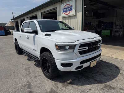 2019 RAM 1500 Crew Cab, $28175. Photo 1