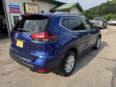 2018 Nissan Rogue, $12175. Photo 7