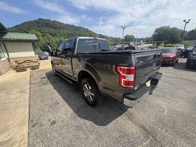 2020 Ford F150 Crew Cab, $27175. Photo 5