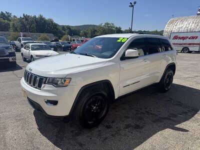 2020 Jeep Grand Cherokee, $16175. Photo 3