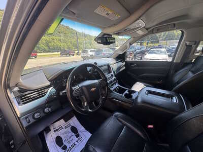 2019 Chevrolet Suburban, $23175. Photo 12