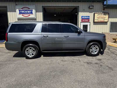 2019 Chevrolet Suburban, $23175. Photo 8