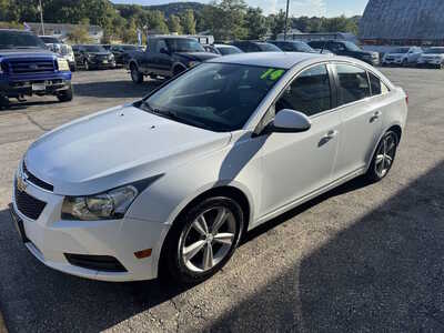 2013 Chevrolet Cruze, $5175. Photo 3