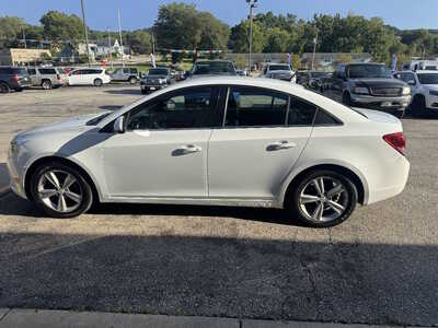 2013 Chevrolet Cruze, $5175. Photo 4