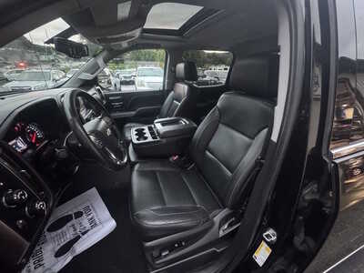 2018 Chevrolet 1500 Crew Cab, $26175. Photo 12