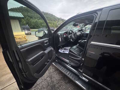 2018 Chevrolet 1500 Crew Cab, $26175. Photo 9