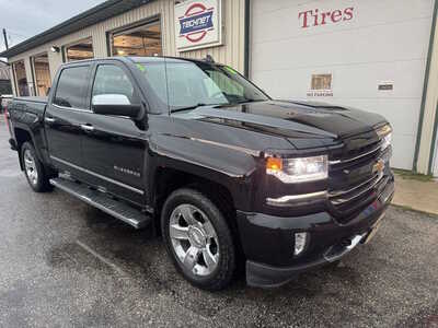 2018 Chevrolet 1500 Crew Cab, $26175. Photo 1