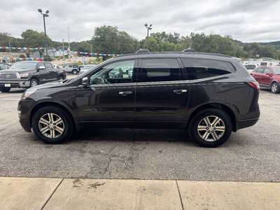 2017 Chevrolet Traverse, $14175. Photo 4