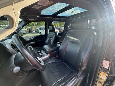 2017 Ford F150 Crew Cab, $25175. Photo 12
