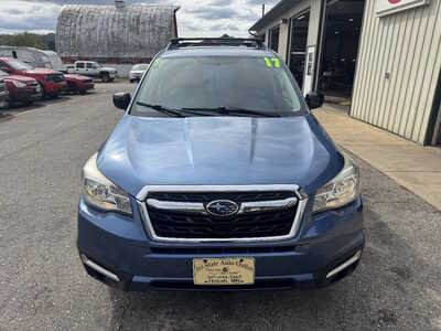 2017 Subaru Forester, $15175. Photo 2
