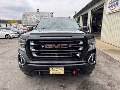 2021 GMC 1500 Crew Cab, $36990. Photo 2