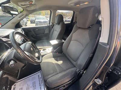 2014 Chevrolet Traverse, $7175. Photo 11
