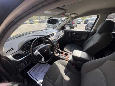 2014 Chevrolet Traverse, $7175. Photo 12