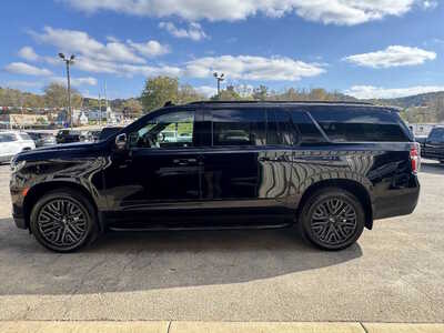 2024 Chevrolet Suburban, $64990. Photo 4