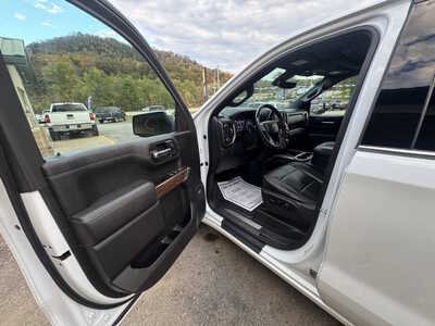 2019 Chevrolet 1500 Crew Cab, $32175. Photo 9