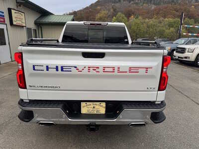 2019 Chevrolet 1500 Crew Cab, $25990. Photo 6